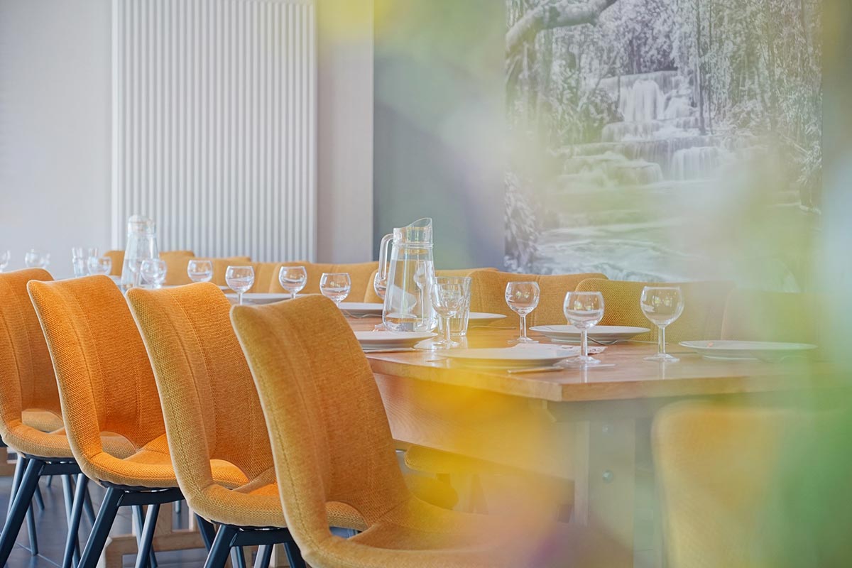 gite-bonheur-de-la-cascade-malmedy-salle-a-manger-1