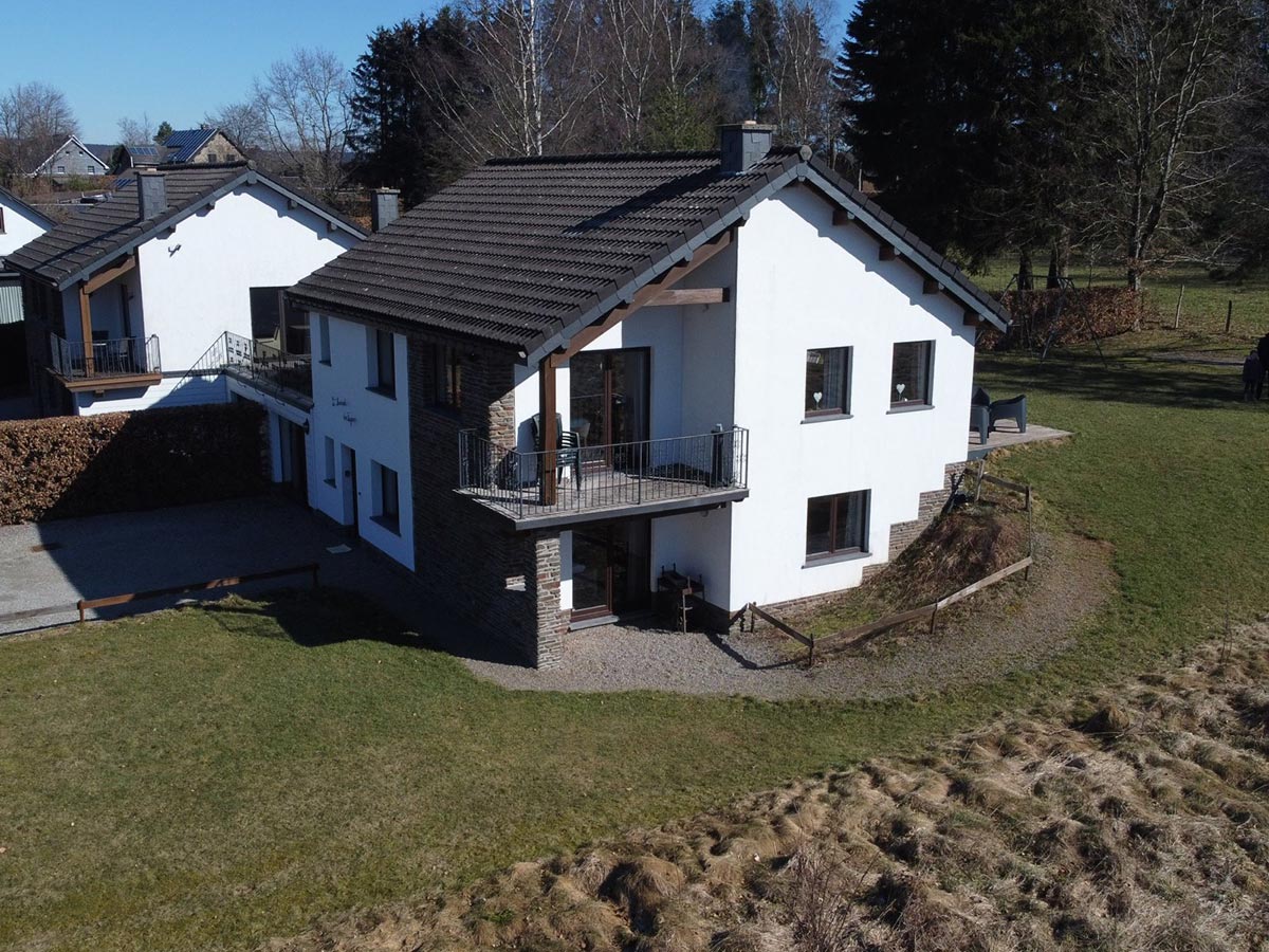 gite-xhoffraix-brocard-jardin2
