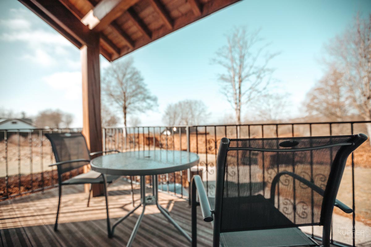 gite-xhoffraix-trientale-terrasse