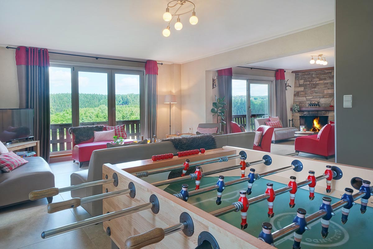 gite-milan-royal-xhoffraix-baby-foot