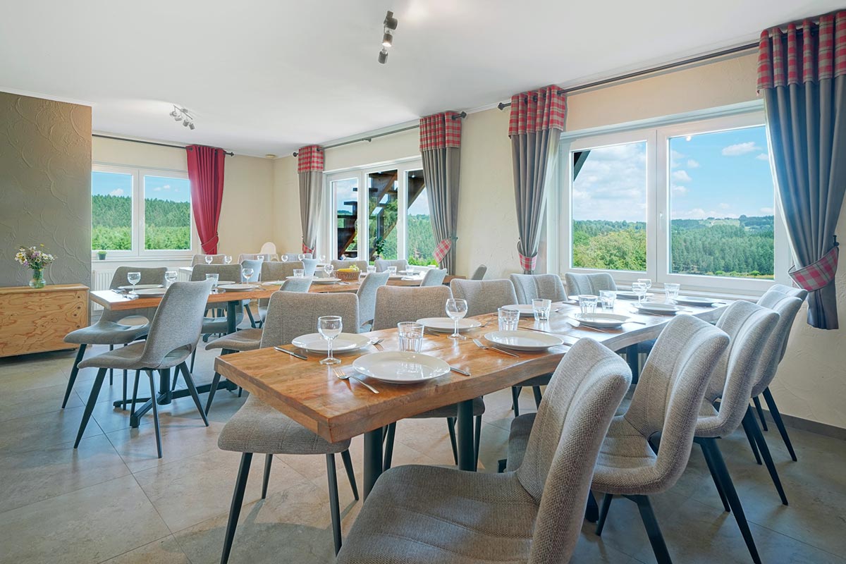 gite-milan-royal-xhoffraix-coin-repas
