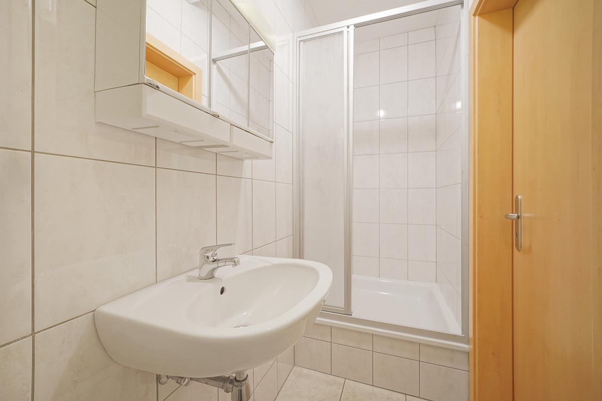 gite-milan-royal-xhoffraix-salle-de-bain-3